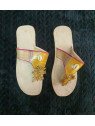 Chanclas Mostaza N38