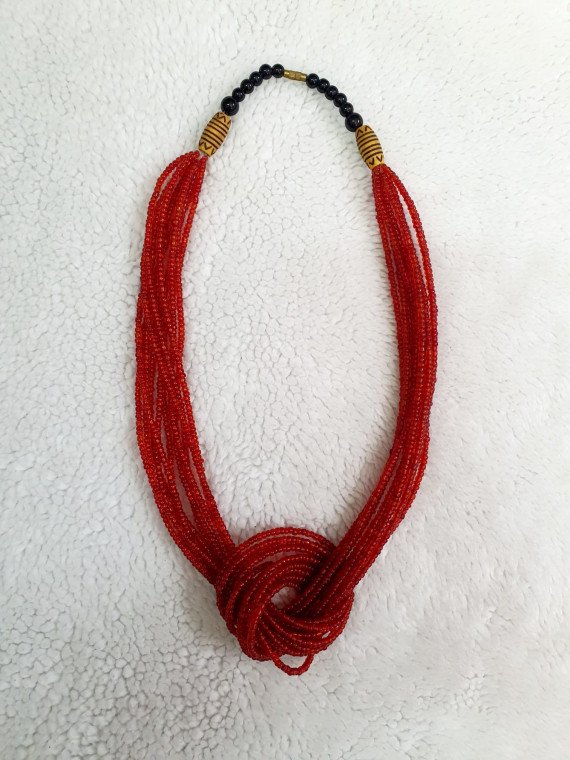 Collar Rojo