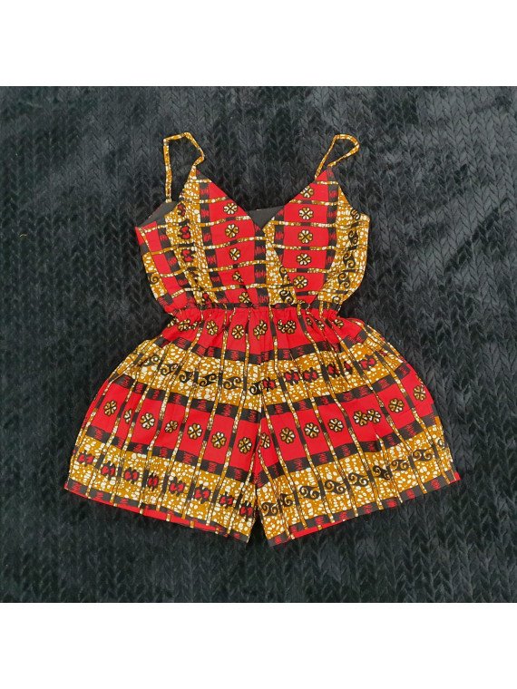 Peto dorado y rojo